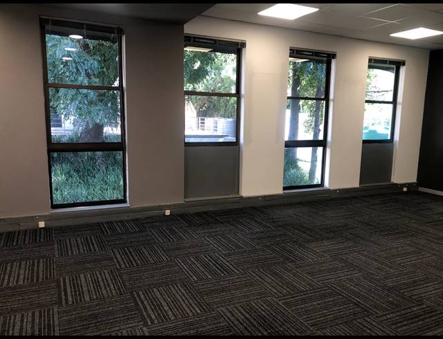 186M² OFFICE TO LET IN HYDE PARK
